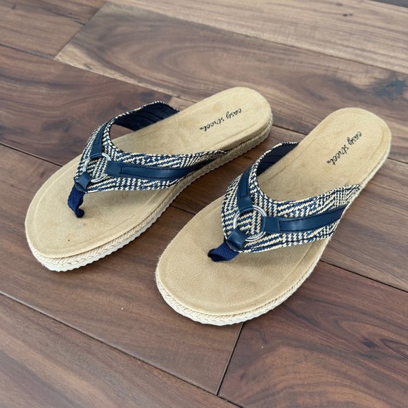 Easy Street Starling Espadrille Flip Flops Navy Blue Womens 6.5 - Picture 3 of 8